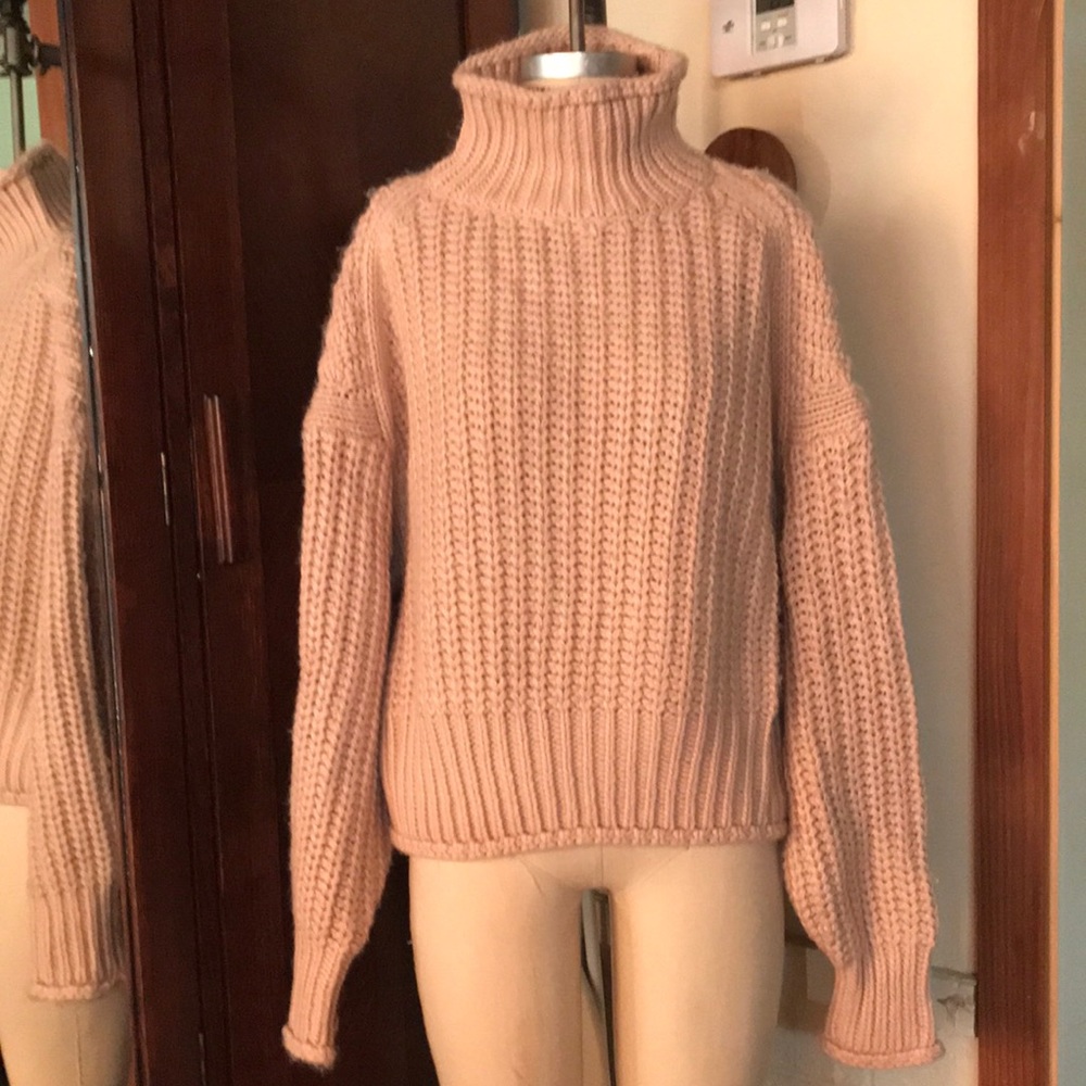 H&M Chunky Knit Sweater. Blush Pink. Small 🌷